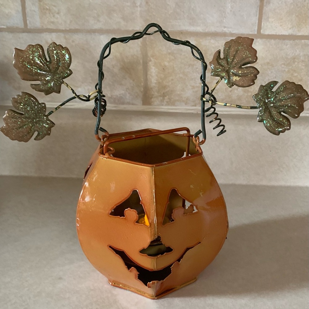 Pumpkin Tea Light Lantern